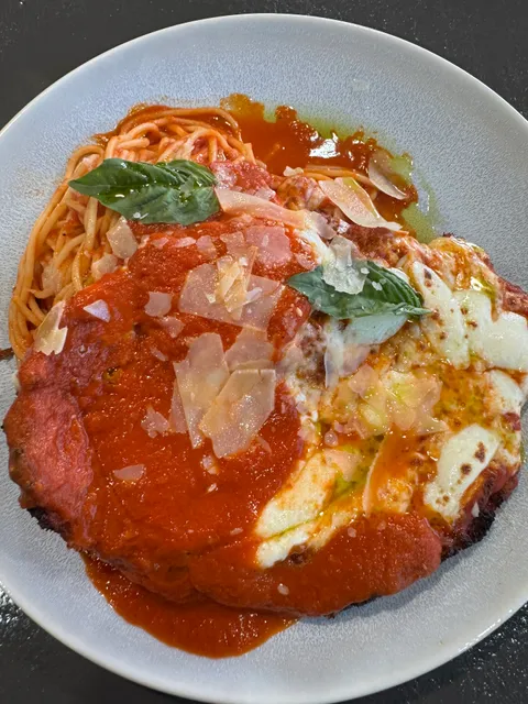 Dough Daddyz Kick’n Italian Kitch’n