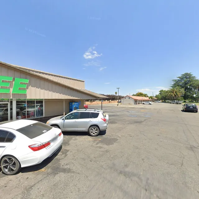 Holiday Shopping Center