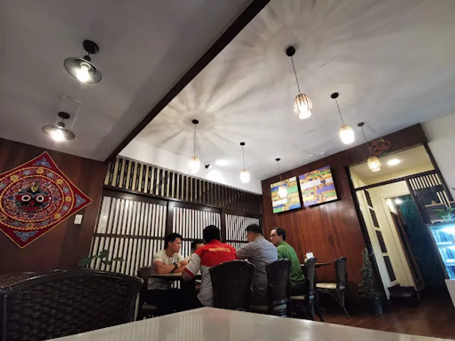 Greens Plant Based Vegan Restaurant QC