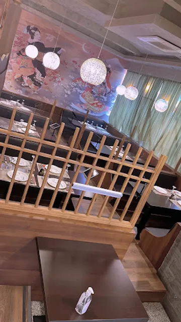 Sushi Feng - Brindisi