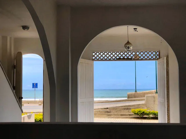 El Nido Hotel Bed & Breakfast | Frente al mar | Coffee | Postres | Desayunos |