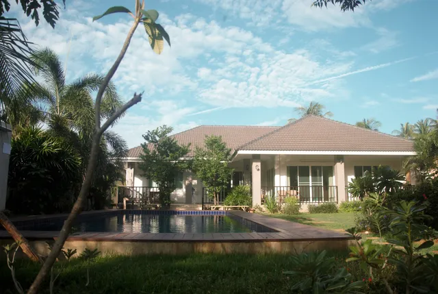 Baanaroka- villa for rent