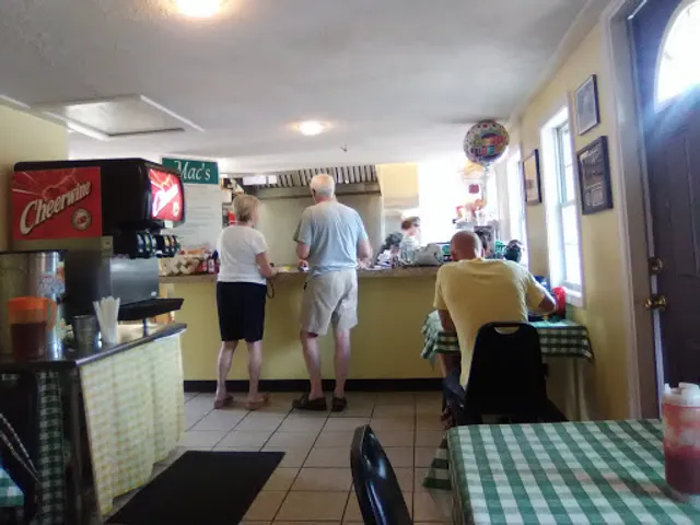 Mac's Burgers & Cheesesteaks