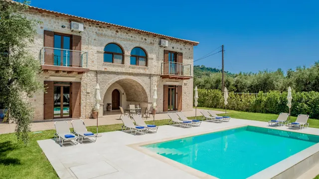 Green Stone Villas Apartments