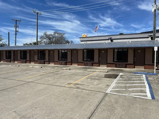 Sunrise Inn Bradenton I-75