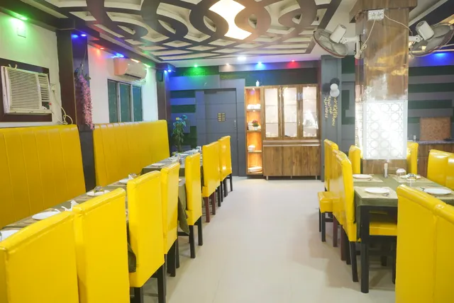 Tandoor Hut - A multi cuisine restaurant