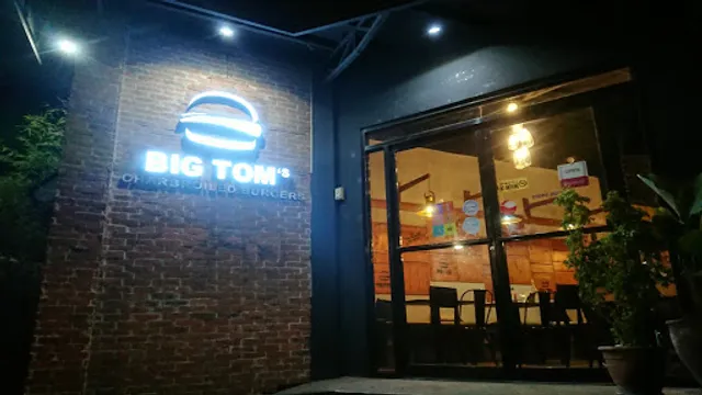 Big Tom's Charbroiled Burger