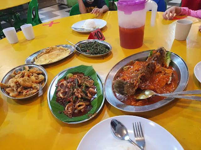 Seafood Tepian Sungai