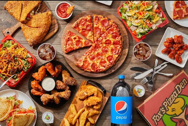 Fox's Pizza Den