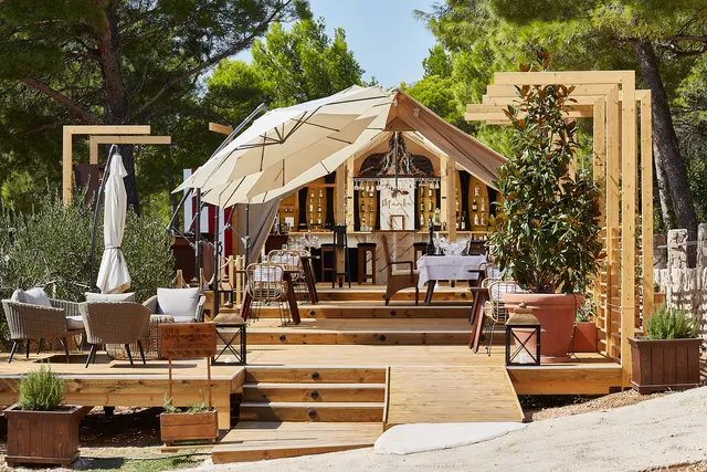 Abeille Maison Glamping Resort Zlatni Rat