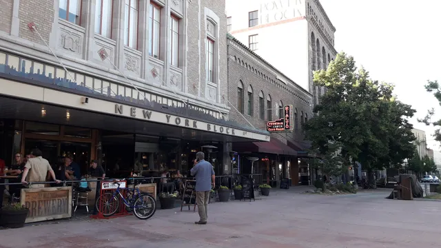 Lasso the Moon Wonderful Toys