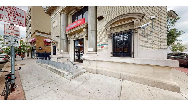 Bank of America Financial Center