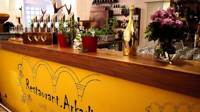 Restaurant.Bar.Arkadia