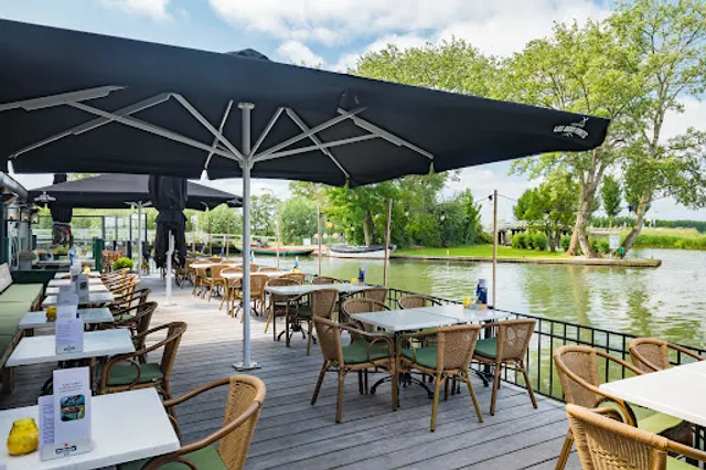 Eetcafe 'Les Deux Ponts'