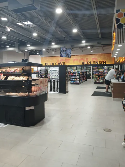 Buzzy Bee Travel Center - Cleveland