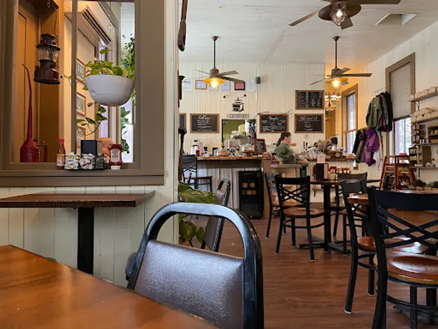 Tina Lynn’s Depot Café