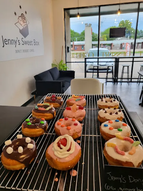 Jenny’s Sweet Box