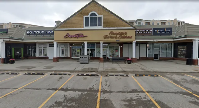 Cococo Chocolatiers - Chocolaterie Bernard Callebaut® / Dalhousie Station