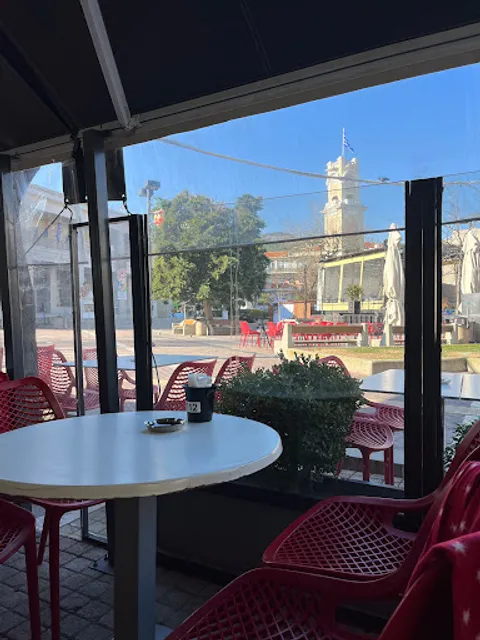 "La Piazza" city flavours cafe in Xanthi