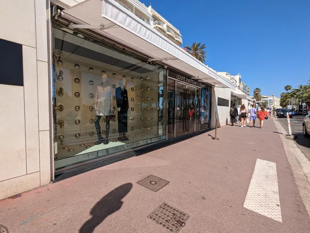 Louis Vuitton Cannes