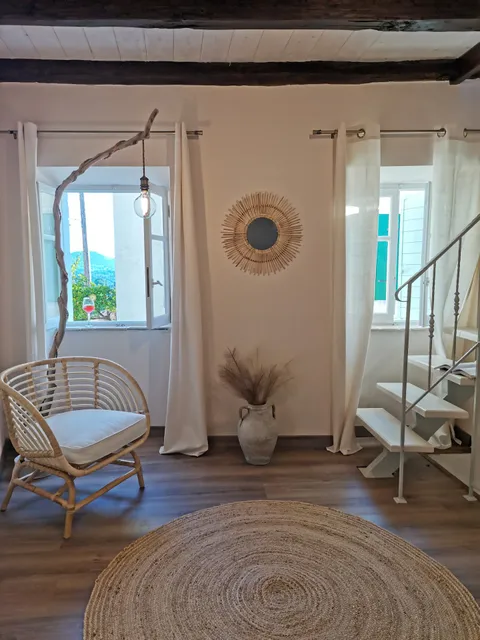 SEAHEAVEN View House