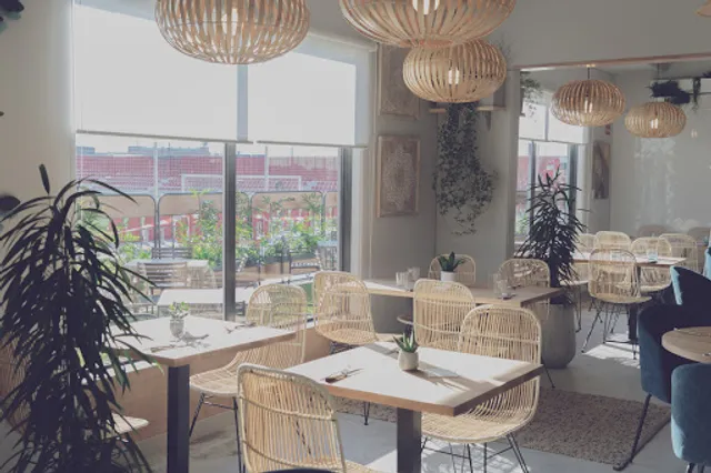 Restaurante Punto Más - Alcalá de Henares