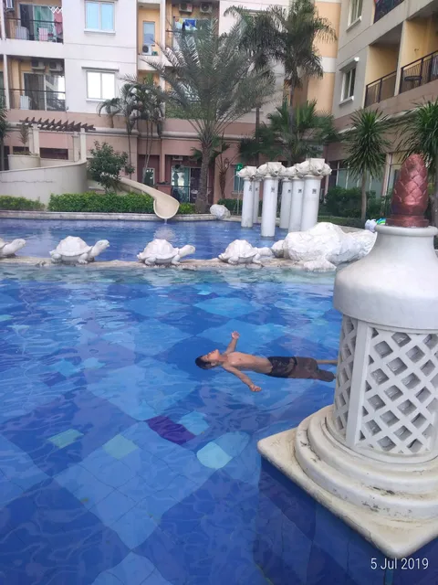 Ravarine Suite Apartment