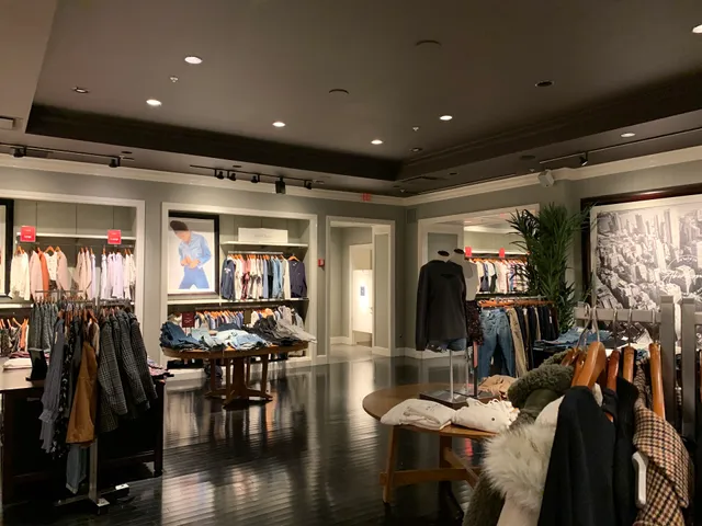 Abercrombie & Fitch