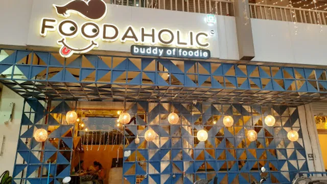 Foodaholic-buddy of foodie