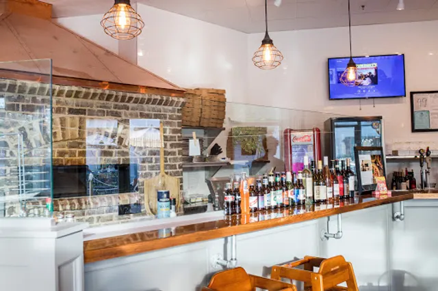 Section Street Pizza