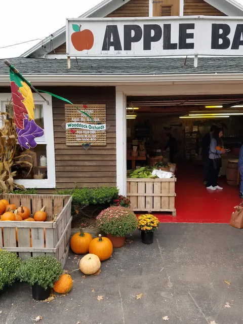 Woodstock Orchards and Bakery Barn