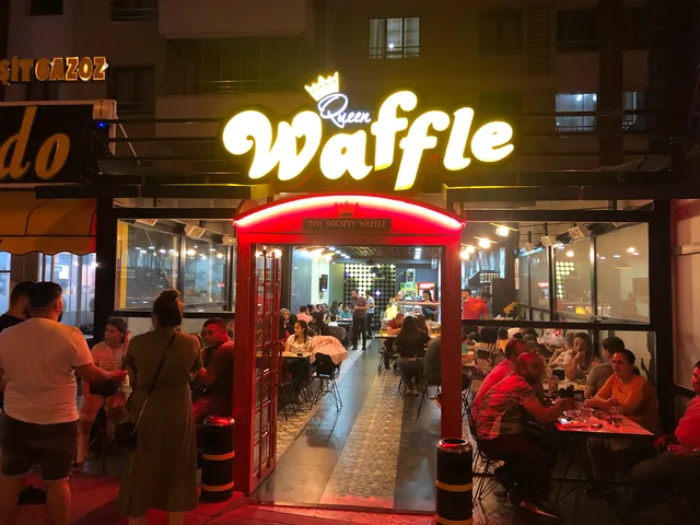 Queen Waffle