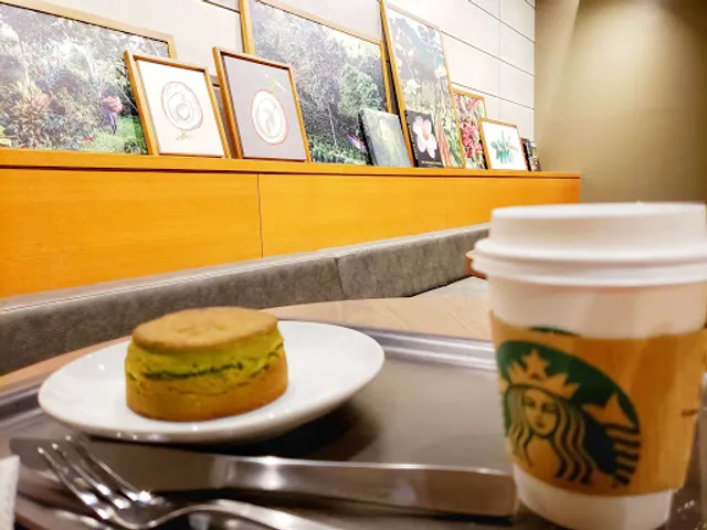 Starbucks Coffee - Omotesando Hills