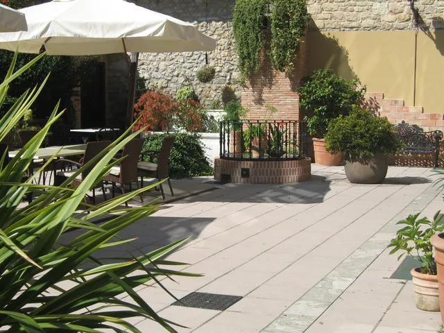 Tourist Apartments La Pontiga (3 keys)