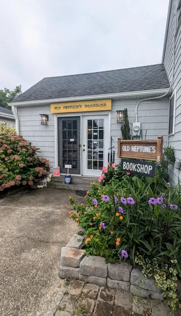 Old Neptune's Bookshop