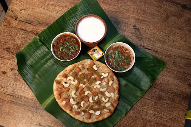 AMRITSARI KULCHA