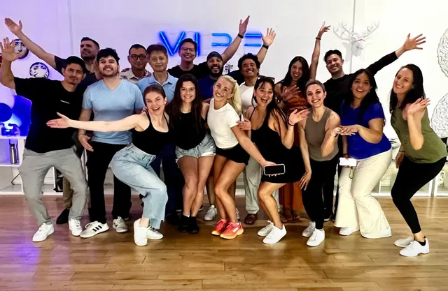 LA Salsa and Bachata Dance Academy