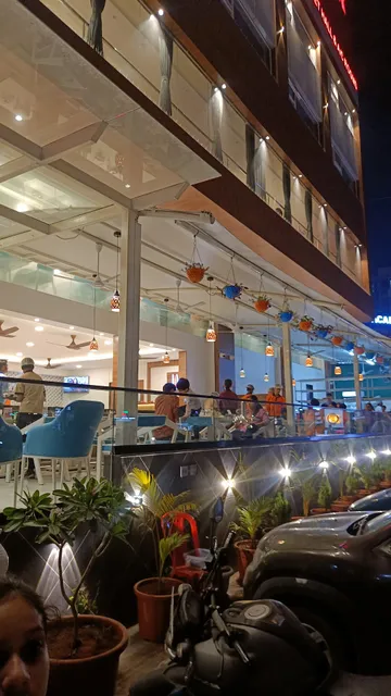 Hotel Tilak Pure Veg Restaurant Banquet and Rooms