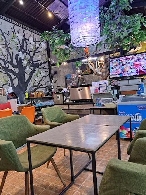 FlowerBlue Coffee & Bistro