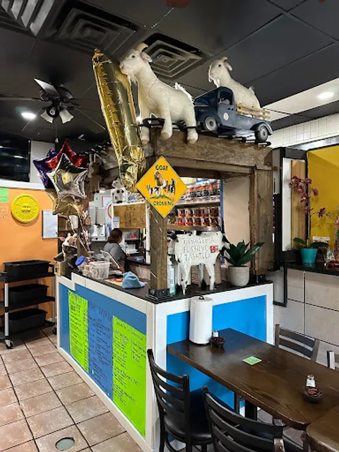 Birrieria El Chivo Tapatio