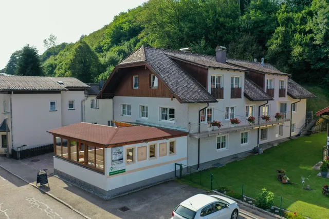 GASTHOF - PENSION Riedl