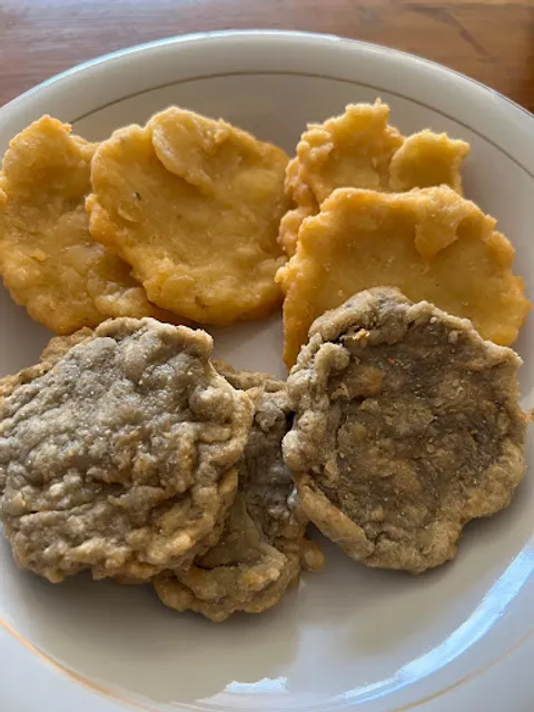 Pempek Pipito & DhiraQu Cake and Cookies