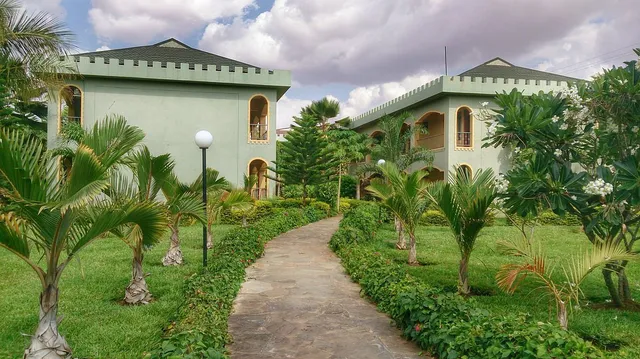 Palm Oasis Resort (Almond Resort) - Garissa