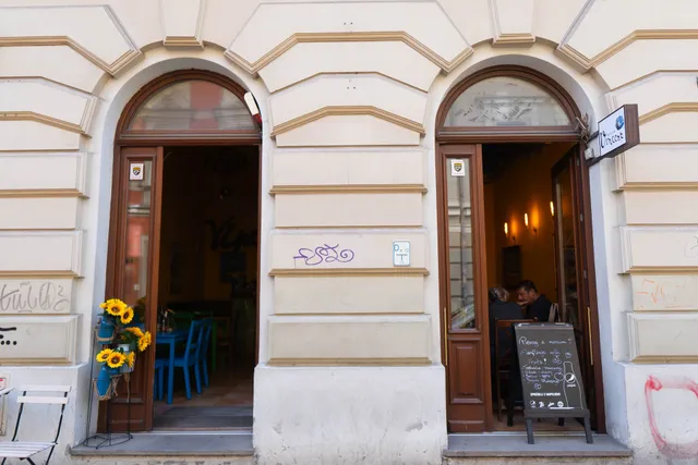 Dumplings MR Vincent - Pierogies Krakow