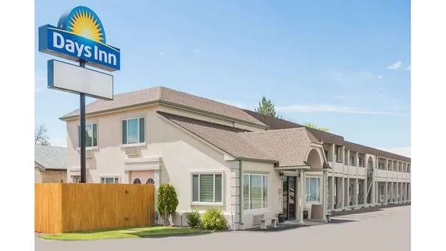 Days Inn by Wyndham Kimball