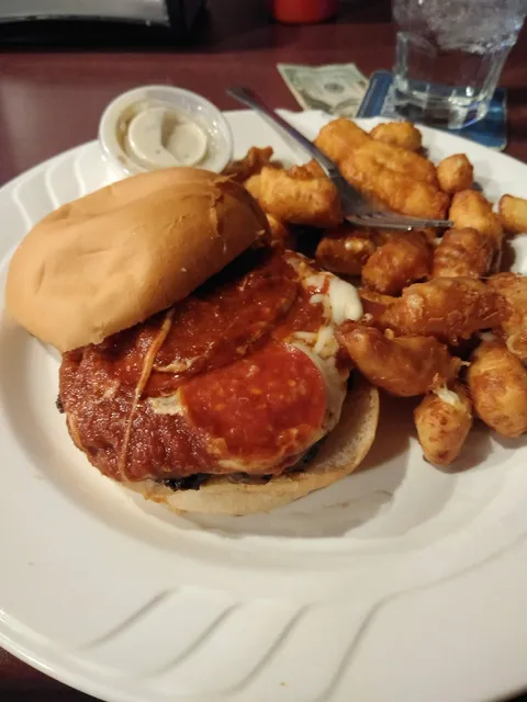 Cassel Bar and Grill