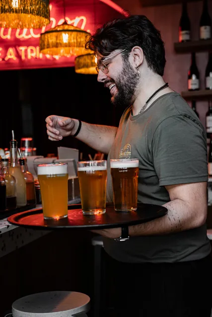 CORNICHON - Cave à trinquer - Wine Bar