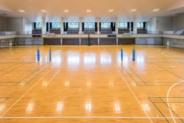 鐘山スポーツセンター体育館