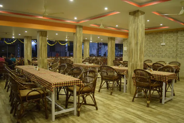 SUNRISE BAR & RESTAURANT