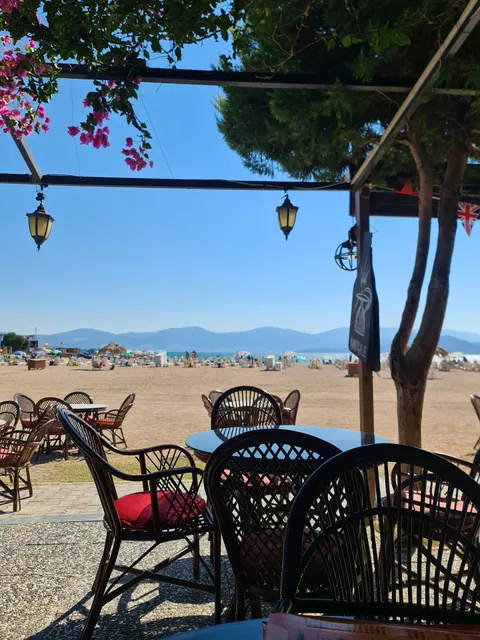 Aldente Beach Bar Restaurant